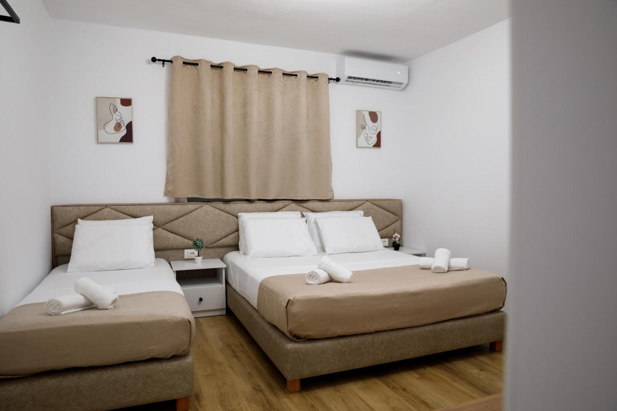 Vila Agimi 65 Gjirokaster Exterior photo