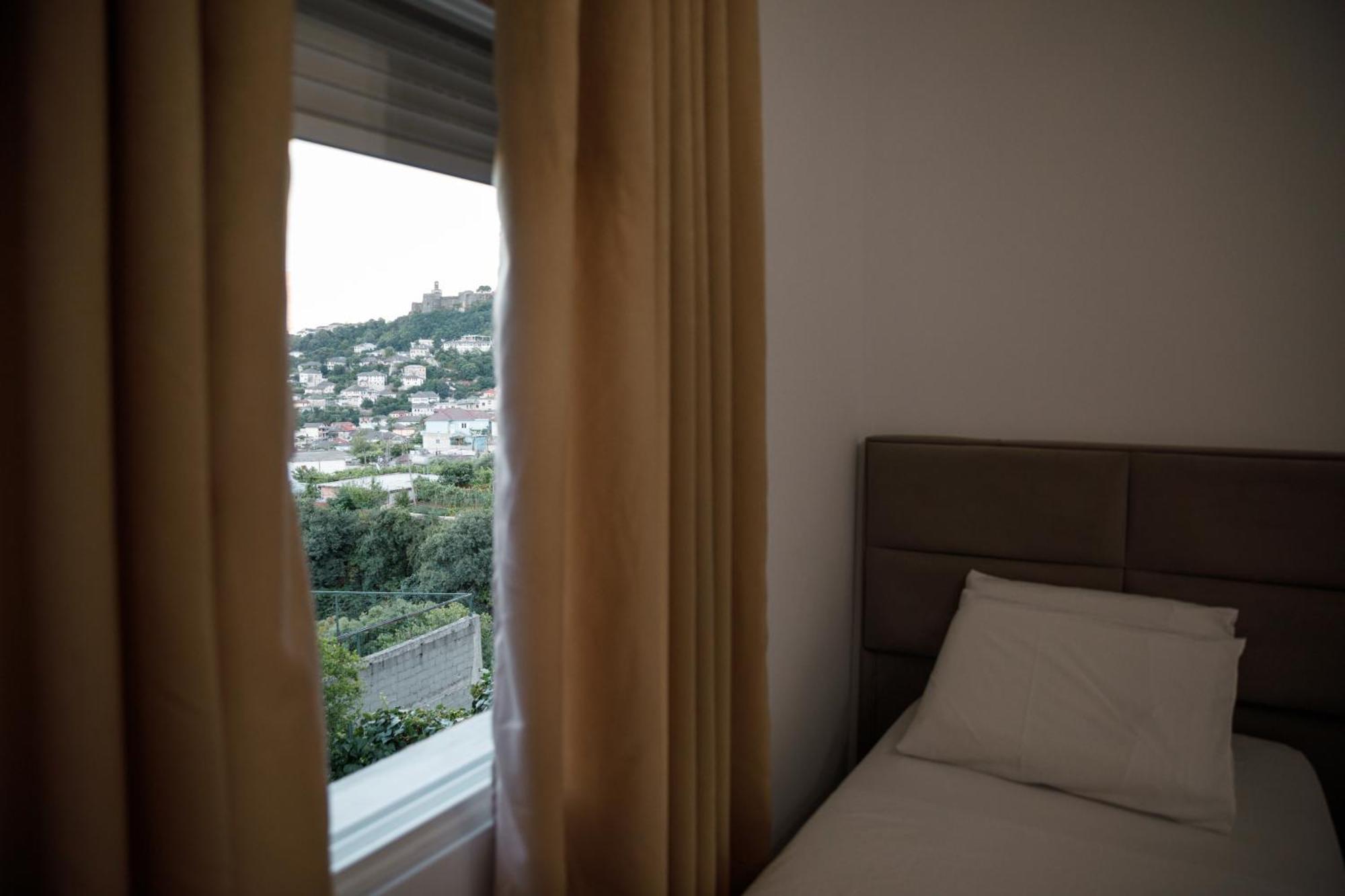 Vila Agimi 65 Gjirokaster Exterior photo